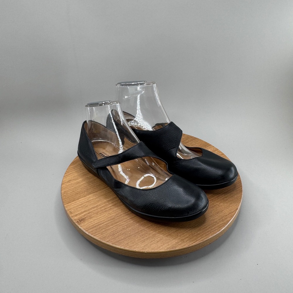 Umberto Raffini Mary Jane Flats 39 Black Leather Comfort Minimalist Classic